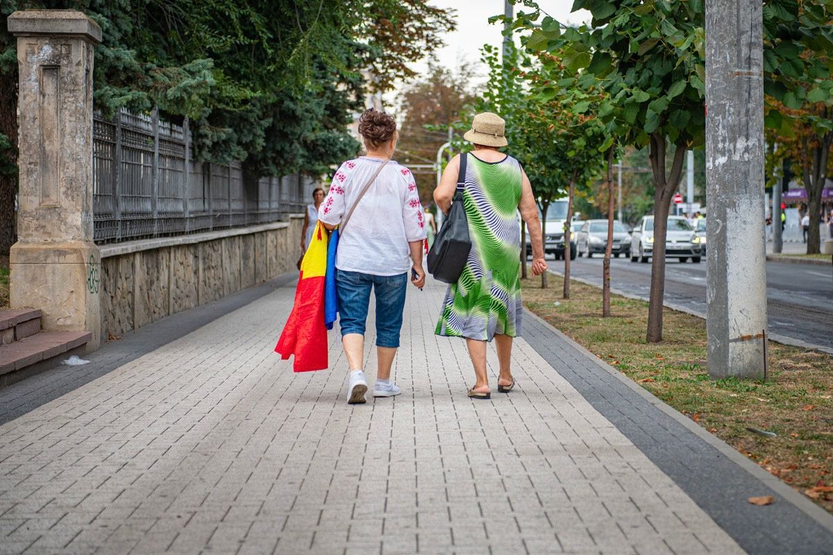 Stagiul de cotizare. Cum el influențează pensia și ce să faci dacă ai un stagiu mic — ghid complet pentru lucrătorii din Moldova