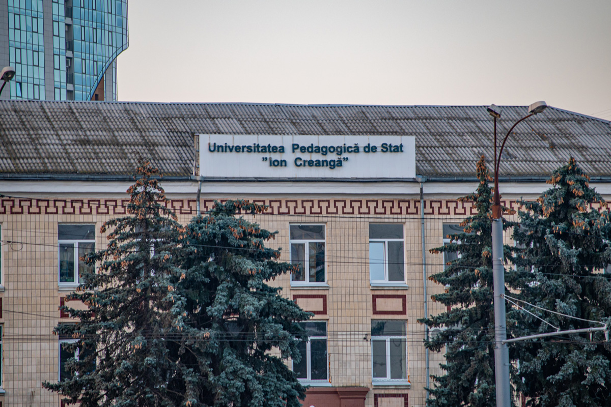 Indemnizațiile pentru tinerii profesori vor ajunge până la 375.000 de lei